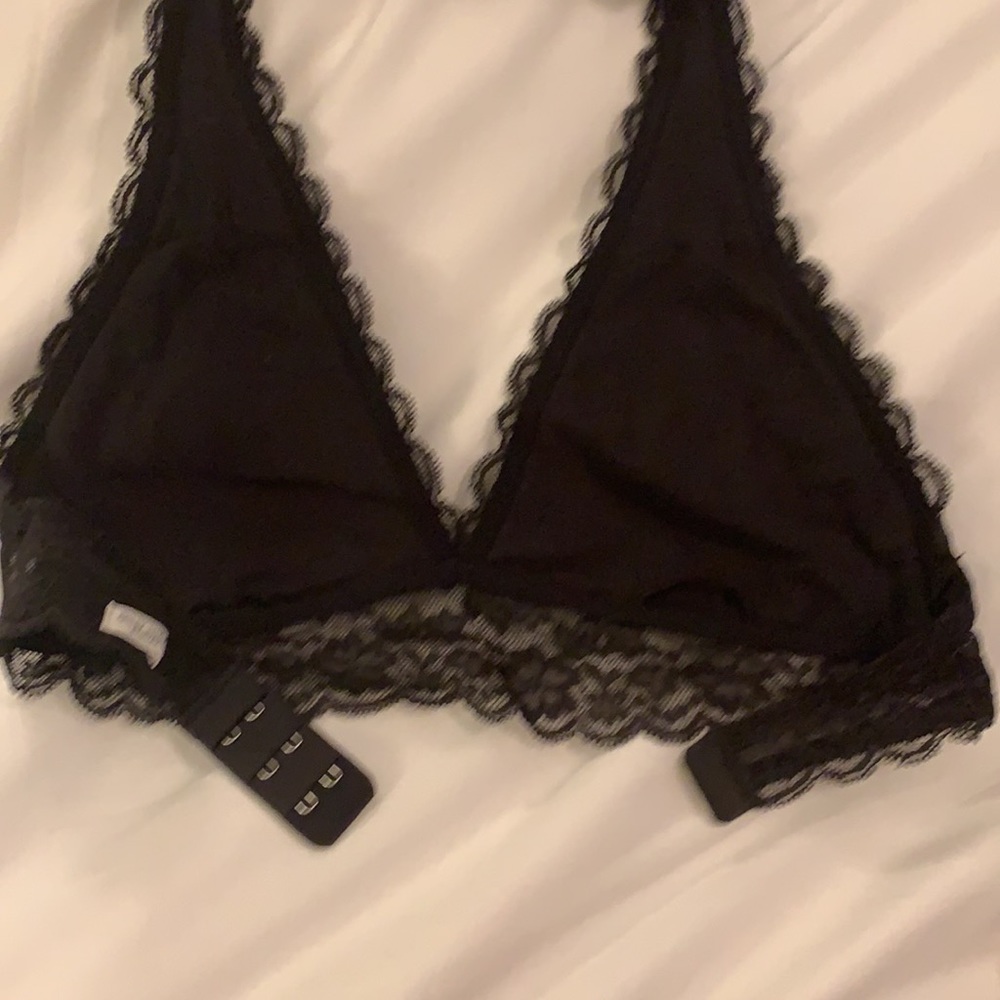 💙bundle💙Gilly Hicks bralettes - Picture 9 of 9